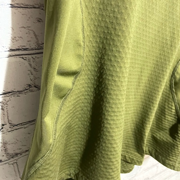 Nike Pro Women’s Army Green Hyperwarm Training Long Sleeve Hoodie Top Size L - Picture 8 of 15